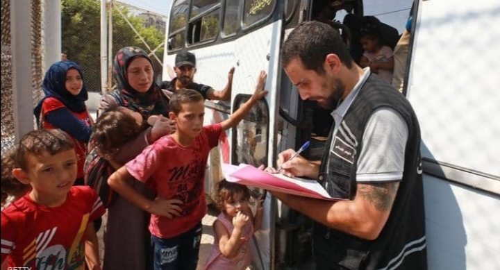 “هيومن رايتس ووتش” تحذر من استثناء اللاجئين في لبنان من لقاحات كورونا
