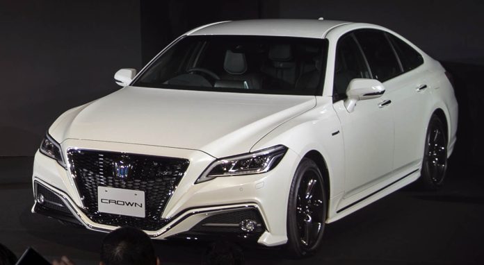 تويوتا تخطط لإطلاق سيارات Crown بروح جديدة