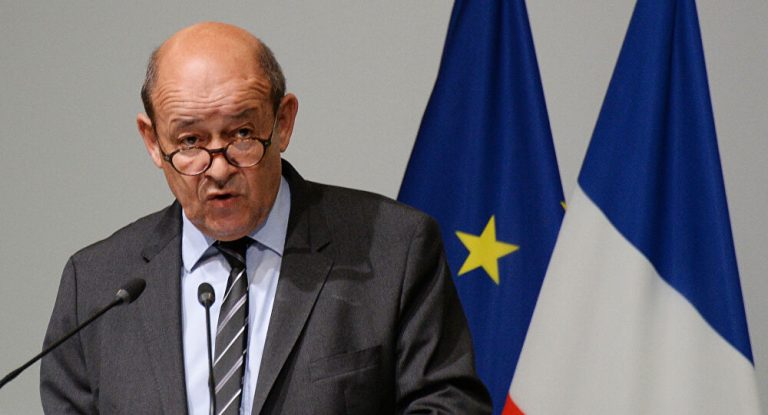 وزير خارجية فرنسا جان إف لودريان