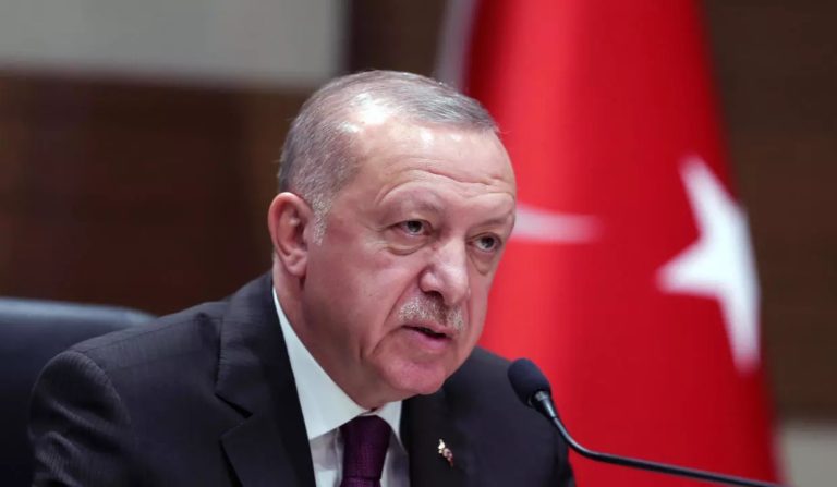 خطأ دبلوماسي محرج في لقاء إردوغان وقادة الاتحاد الأوروبي:” السيدات أخيرا”!