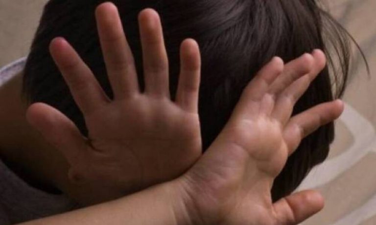 القبض على موظف في روضة اغتصب أكثر من 20 طفلا خلال 3 سنوات بكولومبيا