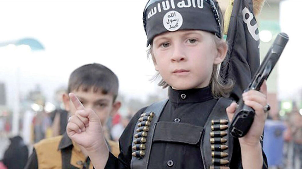 تحضيرات روسية لاستعادة 123 من أطفالها لدى "داعش" بسورية