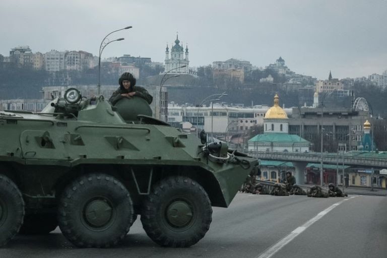 مسؤول عسكري في الناتو: روسيا ستمثل تهديدا لنا حتى لو خسرت الحرب في أوكرانيا