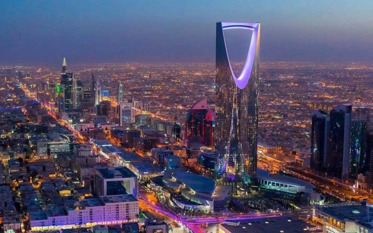الاستثمار السعودي
