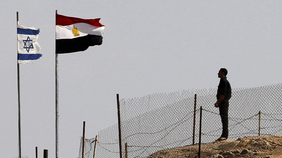 مسؤول مصري يحذر: "هذه المنطقة خط أحمر"