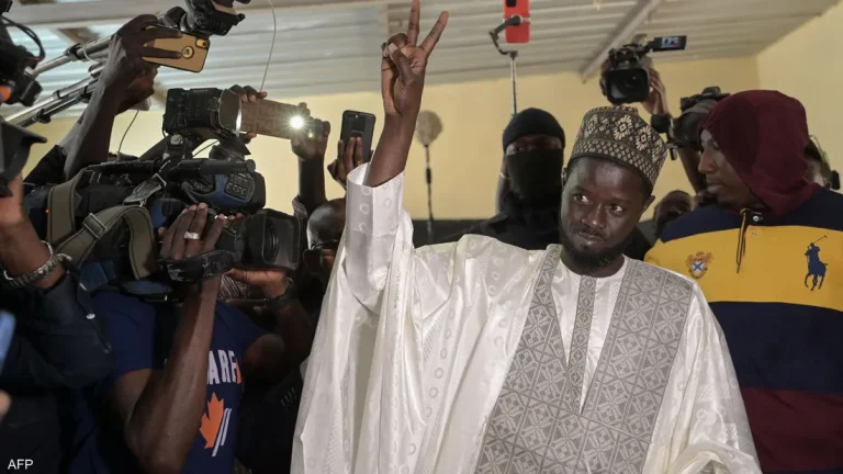 ما هي التحديات التي تواجه الرئيس السنغالي الجديد؟